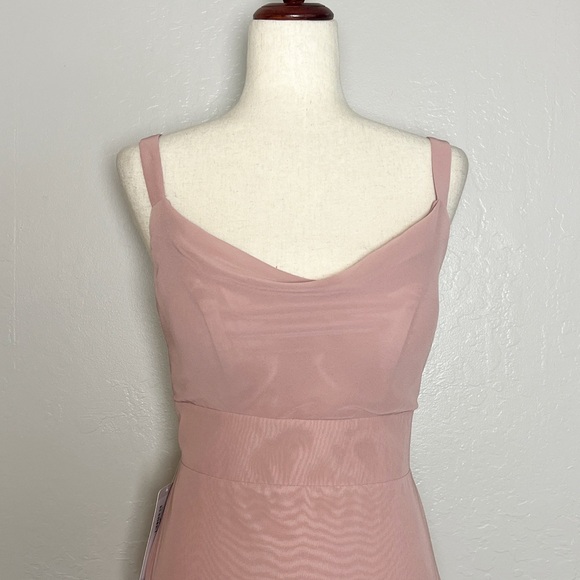 •AZAZIE•‎ Salma Sleeveless Sheath Side Slit Chiffon Dress in Dusty Rose Size A8 - Picture 4 of 15